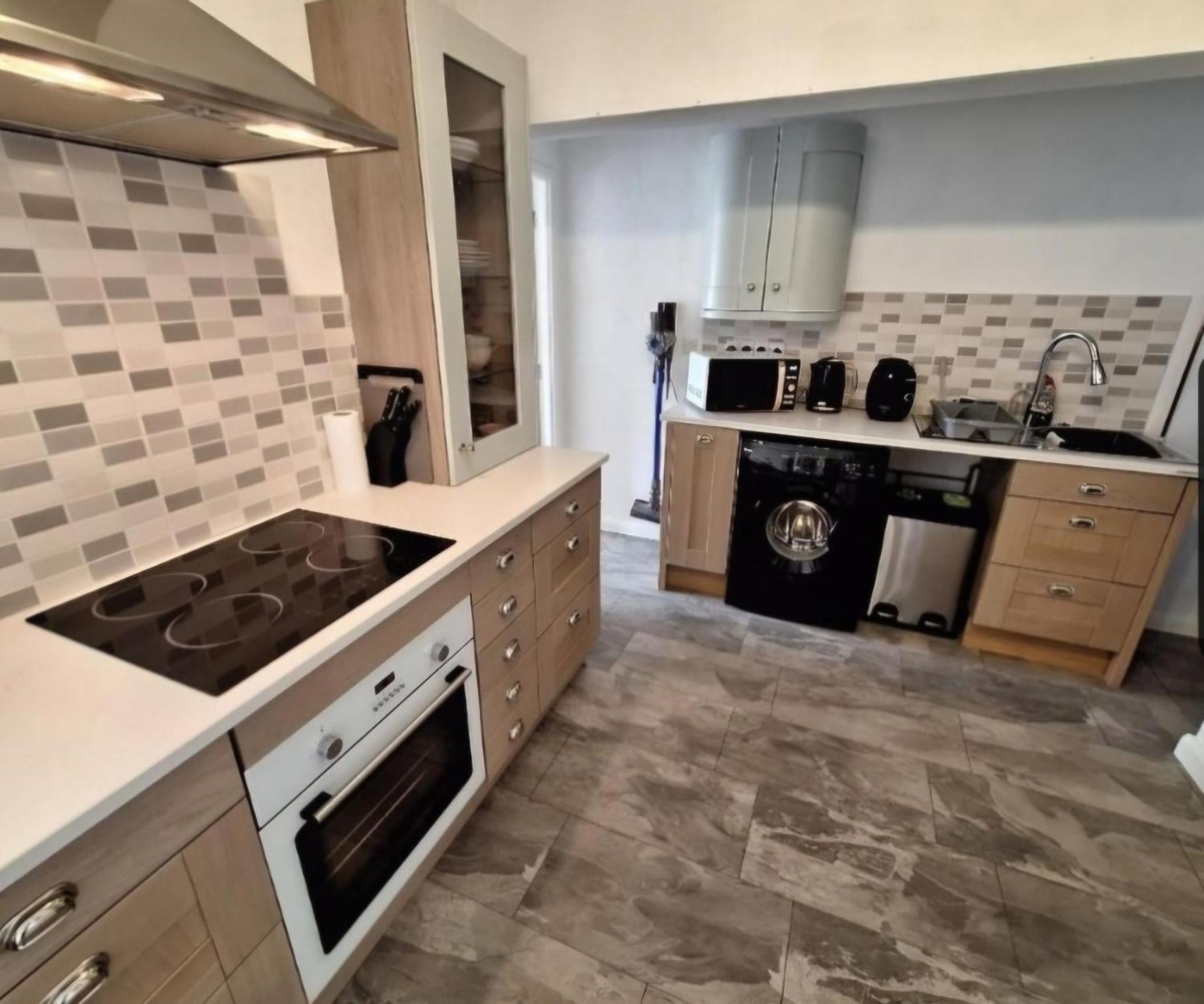נארברת' Beautiful 2 Bedroom Annexe In Popular Town Location מראה חיצוני תמונה